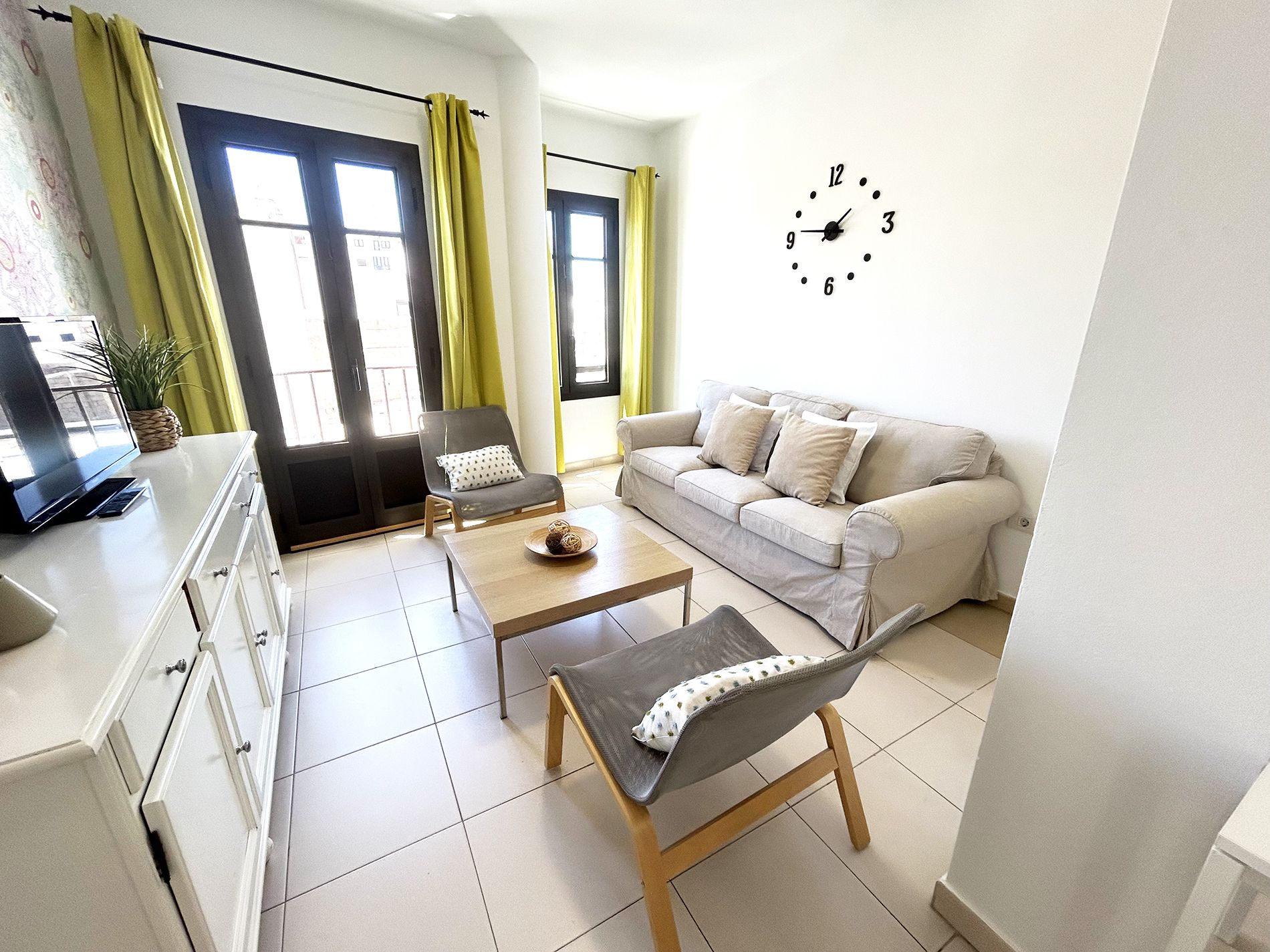 mahostly_apartamento_comillas_sb_salon_2